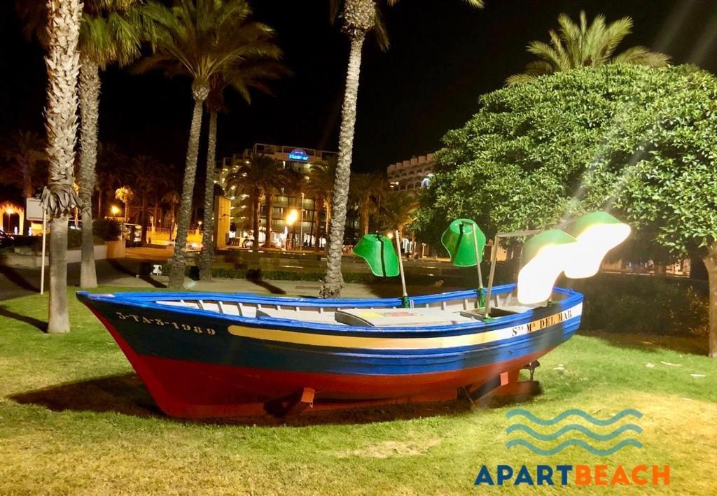 Apartbeach Novelty 3º Frente Playa Y Gran Terraza Salou Extérieur photo